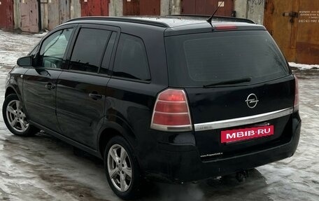 Opel Zafira B, 2007 год, 390 000 рублей, 3 фотография