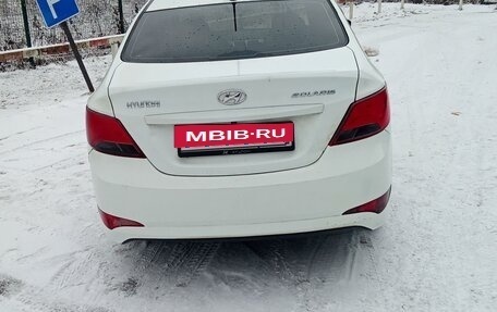 Hyundai Solaris II рестайлинг, 2015 год, 580 000 рублей, 2 фотография