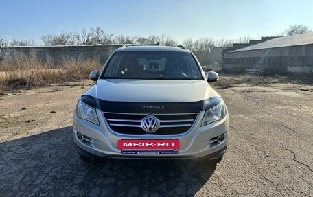 Volkswagen Tiguan I, 2010 год, 1 280 000 рублей, 2 фотография