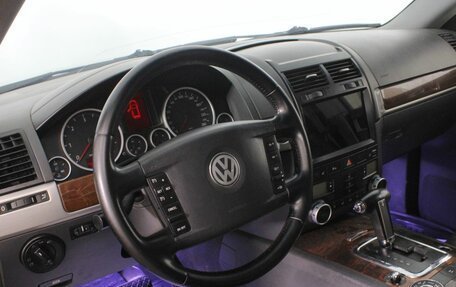 Volkswagen Touareg III, 2007 год, 950 000 рублей, 13 фотография