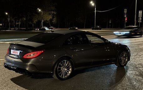 Mercedes-Benz CLS, 2015 год, 3 190 000 рублей, 5 фотография