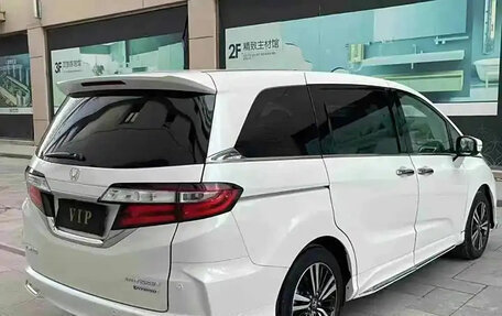 Honda Odyssey IV, 2021 год, 3 100 000 рублей, 3 фотография