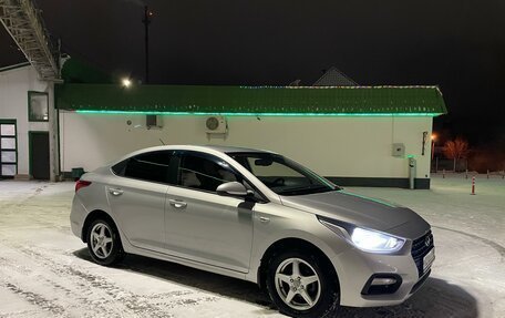 Hyundai Solaris II рестайлинг, 2017 год, 1 450 000 рублей, 4 фотография