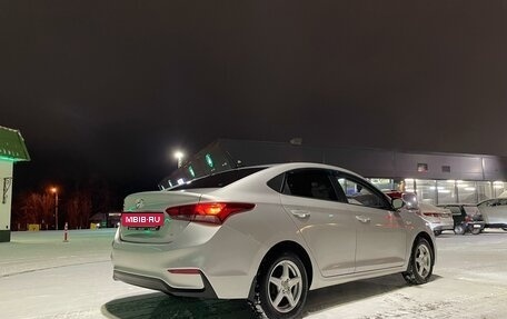 Hyundai Solaris II рестайлинг, 2017 год, 1 450 000 рублей, 6 фотография