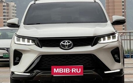 Toyota Fortuner II, 2020 год, 3 787 000 рублей, 6 фотография