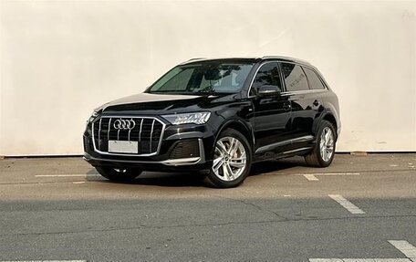 Audi Q7, 2022 год, 7 000 000 рублей, 1 фотография