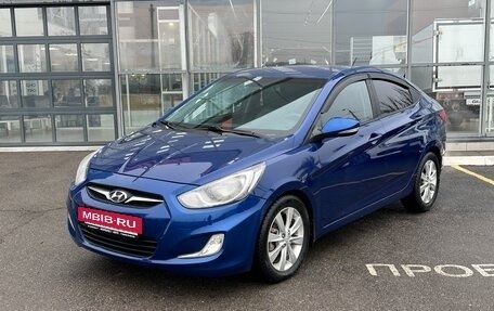 Hyundai Solaris II рестайлинг, 2011 год, 825 000 рублей, 13 фотография