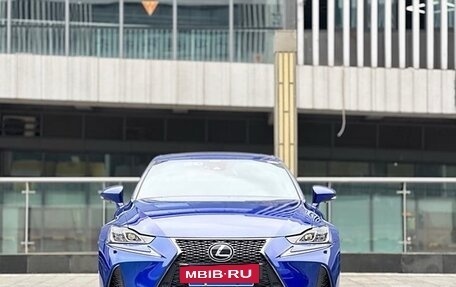 Lexus IS III, 2019 год, 3 650 000 рублей, 2 фотография