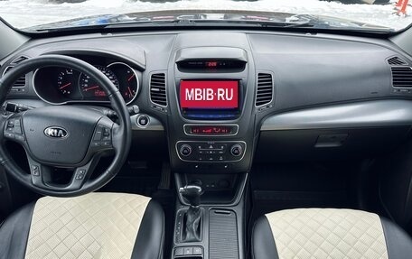 KIA Sorento II рестайлинг, 2014 год, 1 800 000 рублей, 20 фотография