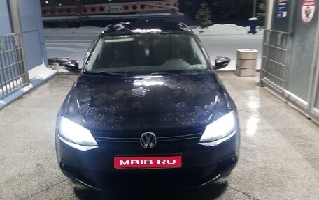 Volkswagen Jetta VI, 2012 год, 850 000 рублей, 1 фотография