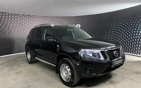 Nissan Terrano III, 2018 год, 1 499 000 рублей, 3 фотография