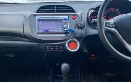 Honda Fit III, 2012 год, 1 100 000 рублей, 7 фотография