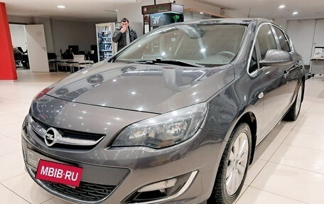 Opel Astra J, 2013 год, 950 000 рублей, 2 фотография