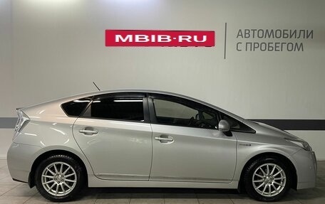 Toyota Prius, 2010 год, 1 115 000 рублей, 6 фотография