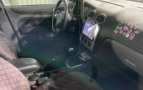 Ford Focus II рестайлинг, 2006 год, 590 000 рублей, 29 фотография