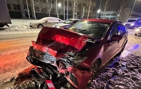 Mazda 3, 2015 год, 1 100 000 рублей, 6 фотография