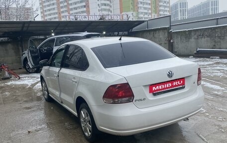 Volkswagen Polo VI (EU Market), 2012 год, 750 000 рублей, 3 фотография