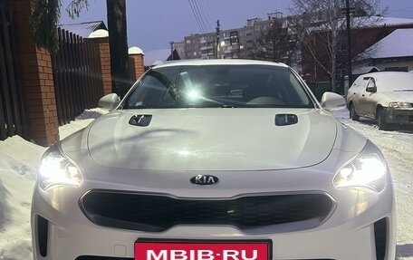 KIA Stinger I, 2018 год, 2 600 000 рублей, 1 фотография