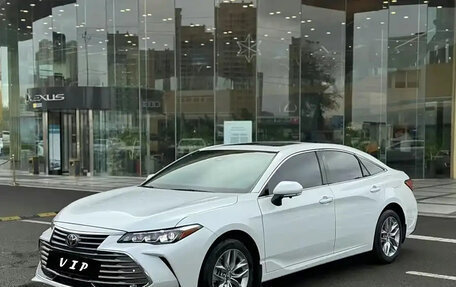 Toyota Avalon, 2022 год, 2 550 000 рублей, 1 фотография