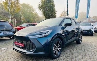 Toyota C-HR, 2024 год, 6 288 000 рублей, 1 фотография