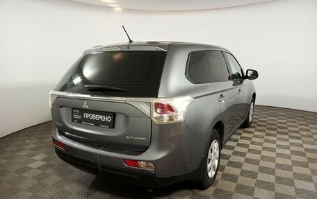 Mitsubishi Outlander III рестайлинг 3, 2012 год, 999 000 рублей, 6 фотография