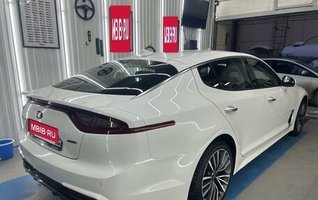 KIA Stinger I, 2018 год, 2 600 000 рублей, 9 фотография