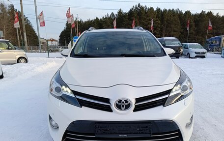 Toyota Verso I, 2013 год, 1 729 000 рублей, 2 фотография