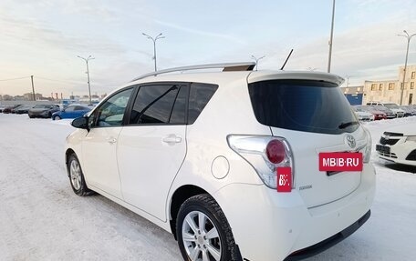 Toyota Verso I, 2013 год, 1 729 000 рублей, 5 фотография