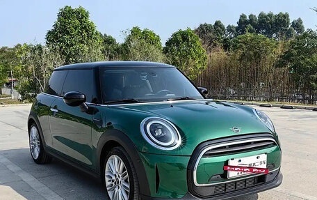 MINI Clubman, 2022 год, 2 200 000 рублей, 3 фотография