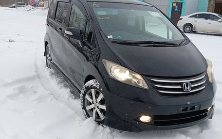 Honda Freed I, 2010 год, 1 300 000 рублей, 3 фотография