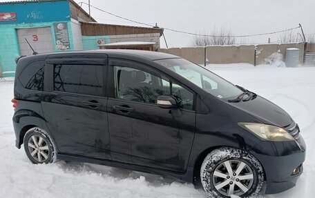 Honda Freed I, 2010 год, 1 300 000 рублей, 4 фотография