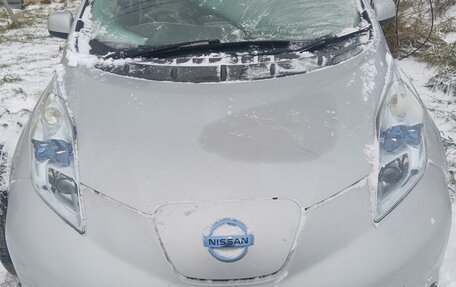 Nissan Leaf I, 2011 год, 1 099 000 рублей, 2 фотография