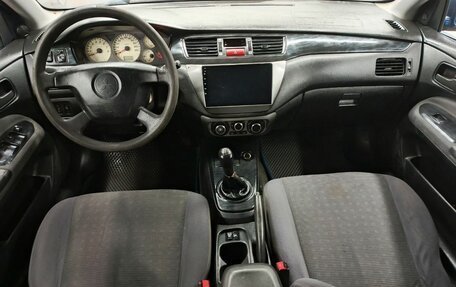 Mitsubishi Lancer IX, 2005 год, 305 000 рублей, 10 фотография