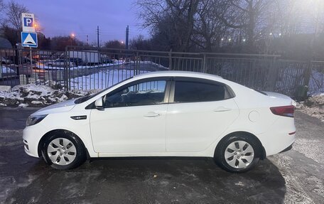 KIA Rio III рестайлинг, 2015 год, 980 000 рублей, 12 фотография