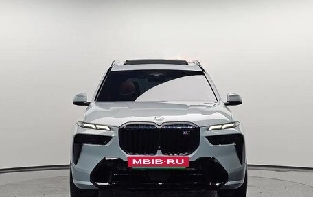 BMW X7, 2024 год, 15 000 000 рублей, 3 фотография