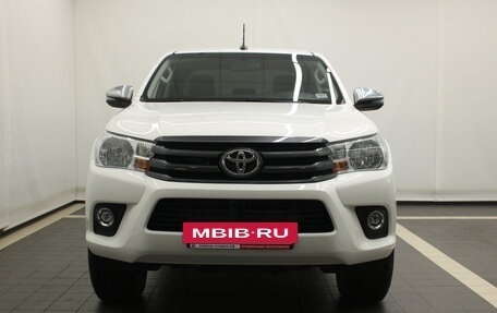 Toyota Hilux VIII, 2019 год, 3 605 000 рублей, 8 фотография