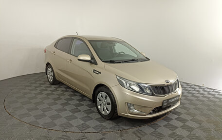 KIA Rio III рестайлинг, 2013 год, 907 000 рублей, 3 фотография