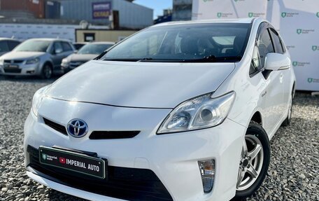 Toyota Prius, 2014 год, 1 180 000 рублей, 4 фотография