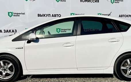 Toyota Prius, 2014 год, 1 180 000 рублей, 5 фотография