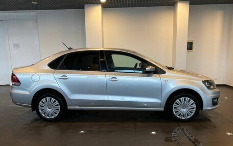 Volkswagen Polo VI (EU Market), 2017 год, 1 405 000 рублей, 2 фотография