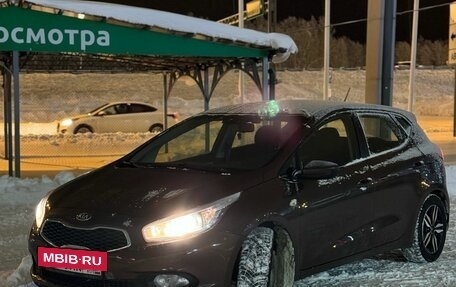 KIA cee'd III, 2014 год, 1 300 000 рублей, 2 фотография