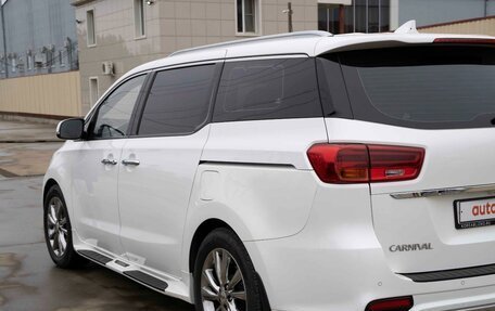 KIA Carnival III, 2019 год, 3 800 000 рублей, 14 фотография