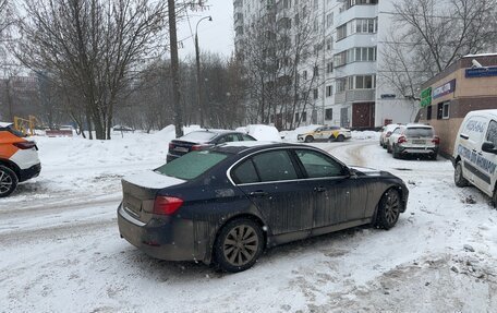 BMW 3 серия, 2012 год, 1 700 000 рублей, 2 фотография