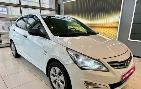 Hyundai Solaris II рестайлинг, 2014 год, 850 000 рублей, 3 фотография