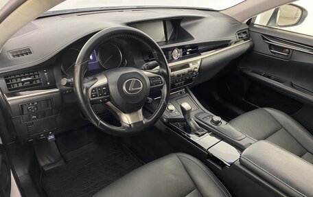 Lexus ES VII, 2017 год, 2 779 000 рублей, 13 фотография