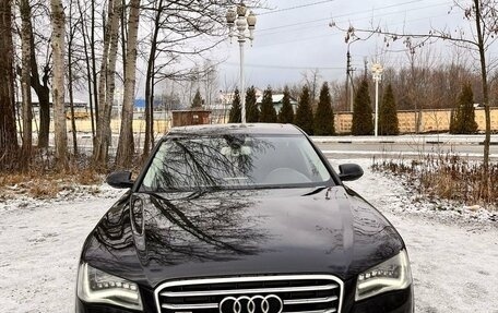 Audi A8, 2011 год, 1 600 000 рублей, 1 фотография