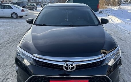 Toyota Camry, 2017 год, 2 800 000 рублей, 1 фотография