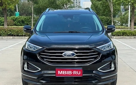 Ford Edge II рестайлинг, 2020 год, 1 820 000 рублей, 1 фотография