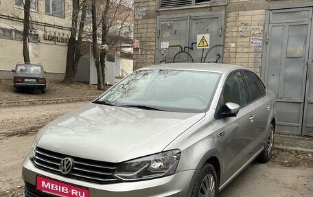 Volkswagen Polo VI (EU Market), 2018 год, 610 000 рублей, 2 фотография