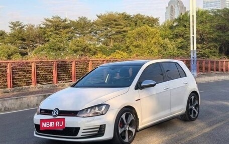 Volkswagen Golf GTI VII, 2016 год, 1 986 000 рублей, 3 фотография